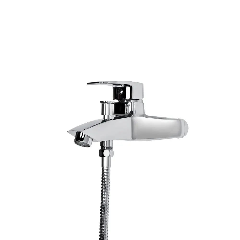 Смеситель Royce Pro для ванны и душа (RCM-120503CR)