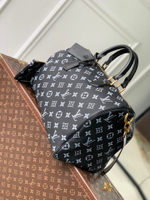 Louis Vuitton Speedy P9 Bandouliere 40