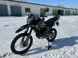 Мотоцикл Regulmoto TE (Tour Enduro) PR Черный/зеленый