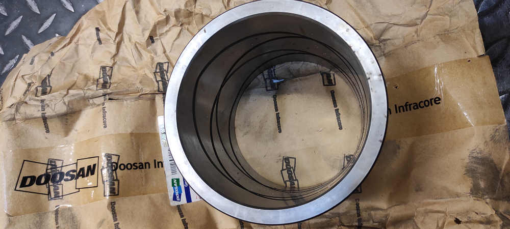 Втулка 110-00204