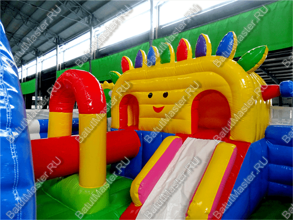 Коммерческий надувной батут "Радужный город 2" 10*6*3 м