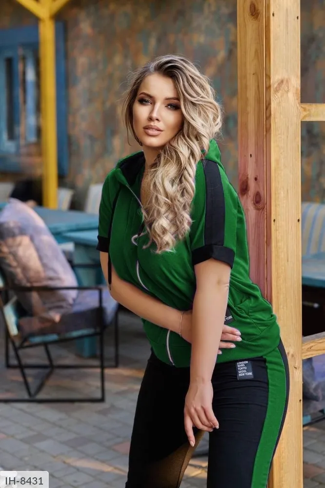 Костюм IH-8418 Фабрика Моды