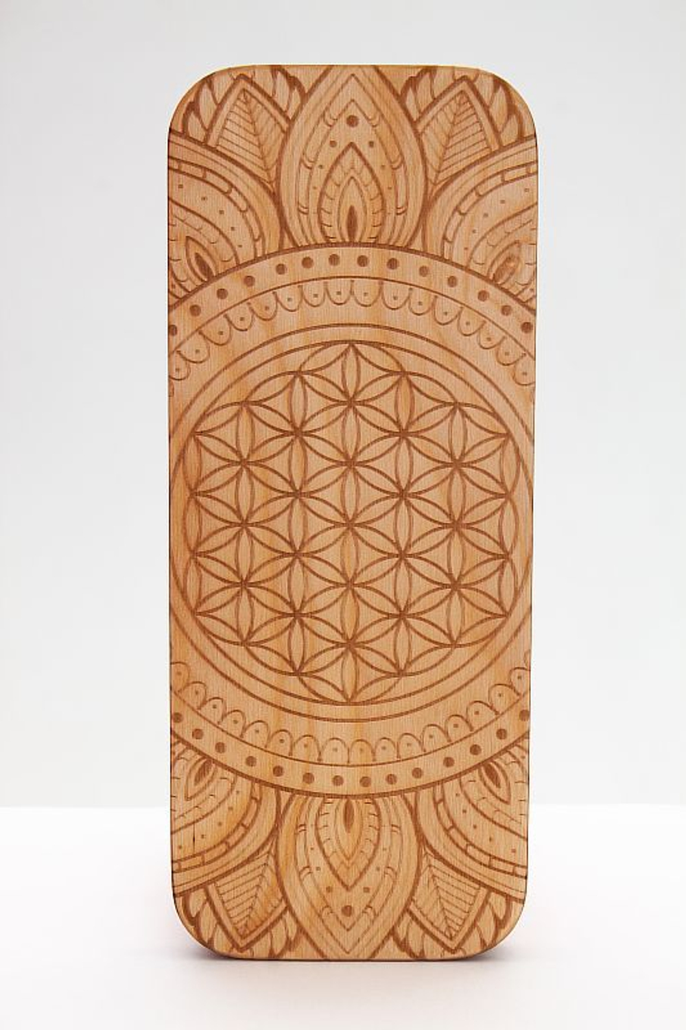 Доска садху Ом на мандале медные гвозди