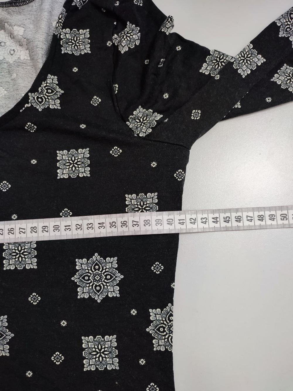 Джемпер Tezenis из вискозы 48 размер