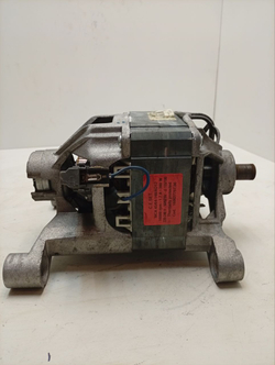 WMSD7105B кт17 Двигатель для стиральной машины Ariston Indesit (6 контактов) 160027797 б/у