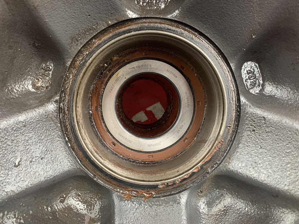 Ступица передняя 2017г