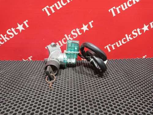 Замок зажигания с ключом