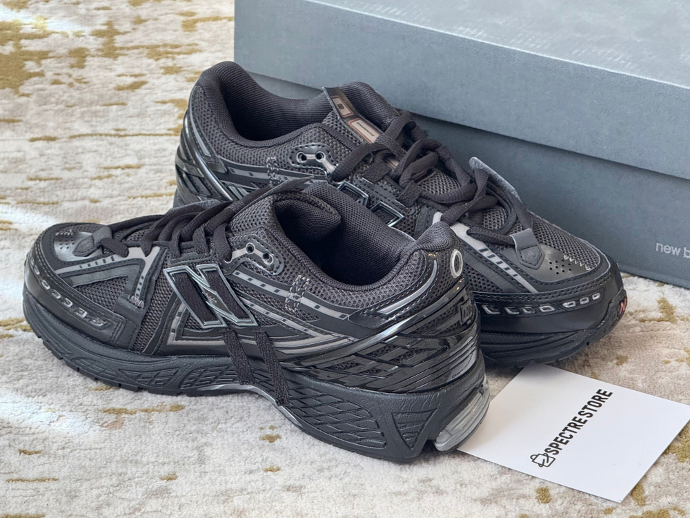 New Balance 1906A Black
