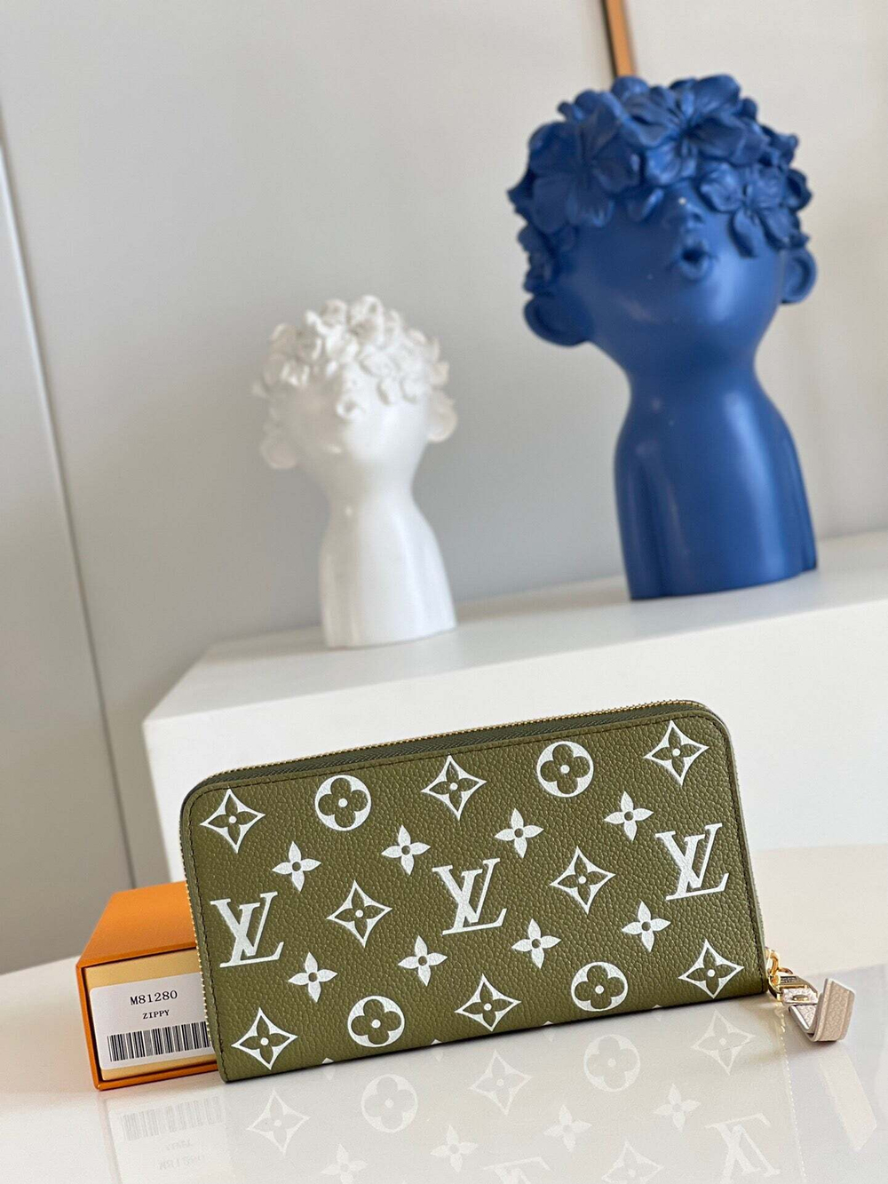 Louis Vuitton Zippy Wallet