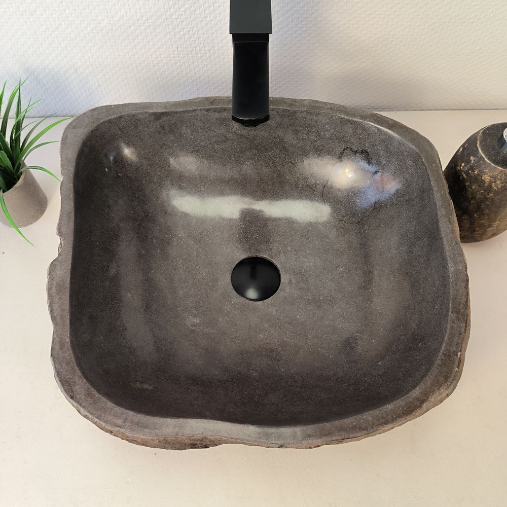 Раковина из речного камня RS-66089 46х43х15 из натурального камня
