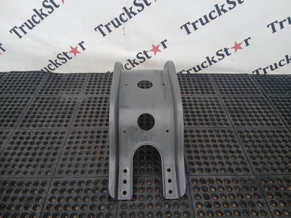 Траверса рамы поперечная