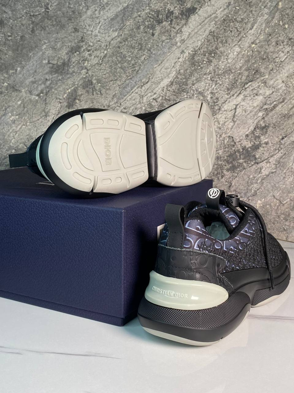 Кроссовки Dior