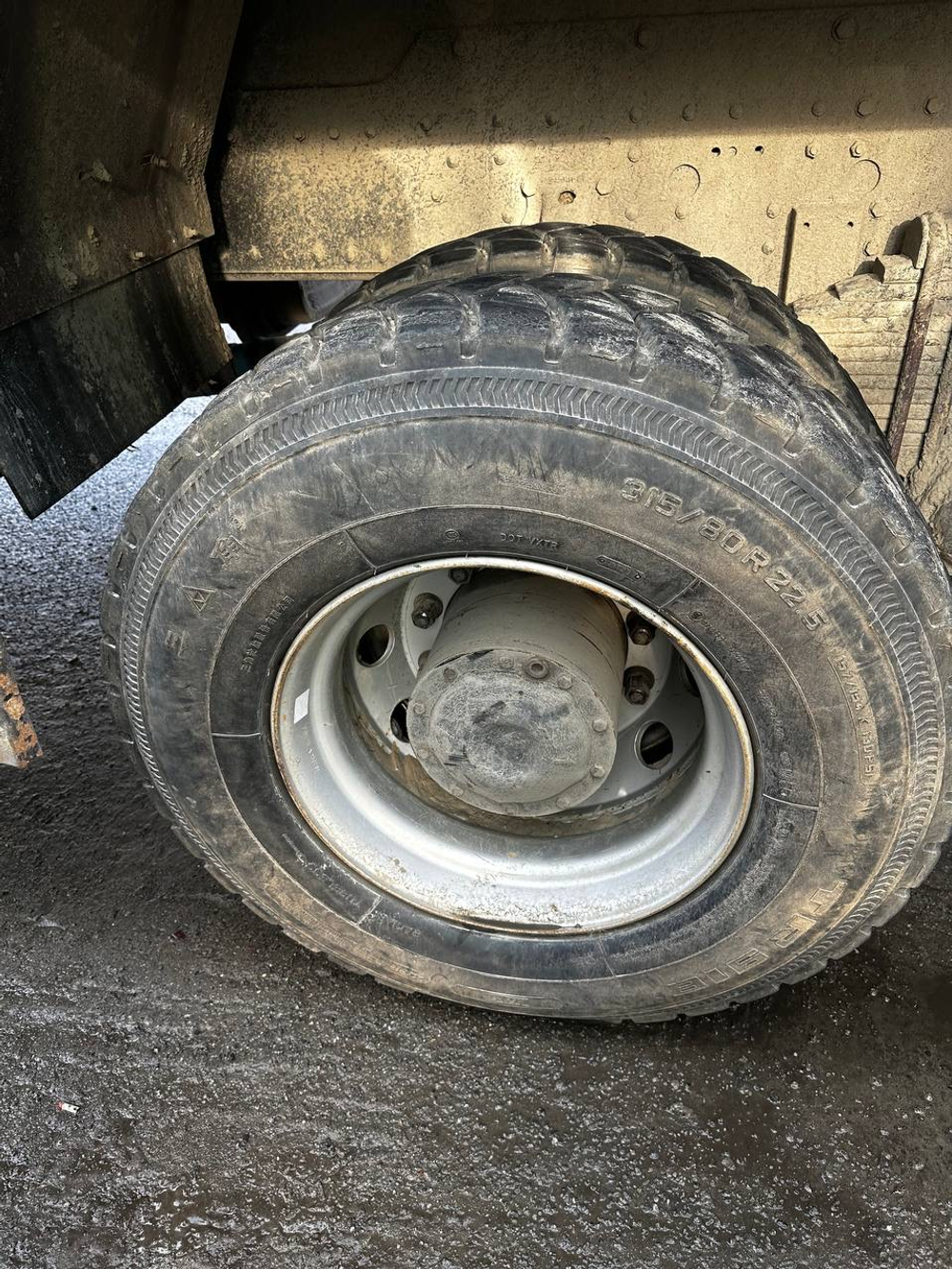 Shacman (Shaanxi) SX* 6x6 Самосвал SX32586T385 (Дизельный, 11,6 л, 369 л.с., МТ)