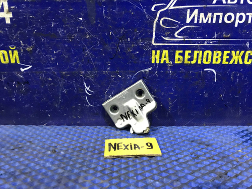 Замок багажника DAEWOO NEXIA 2011