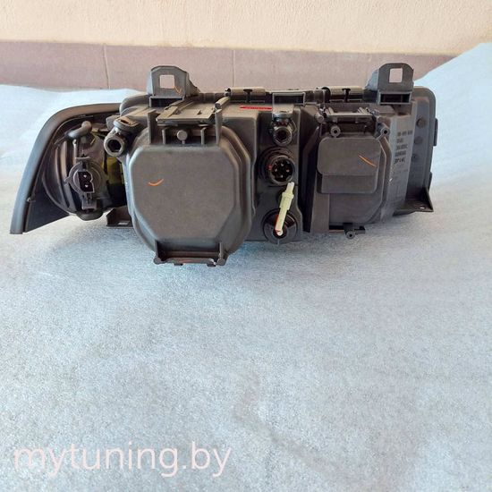 Передние фары Bmw 3 E36 angel eyes black