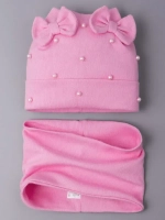 Шапка для девочки на осень с бусинами и снуд