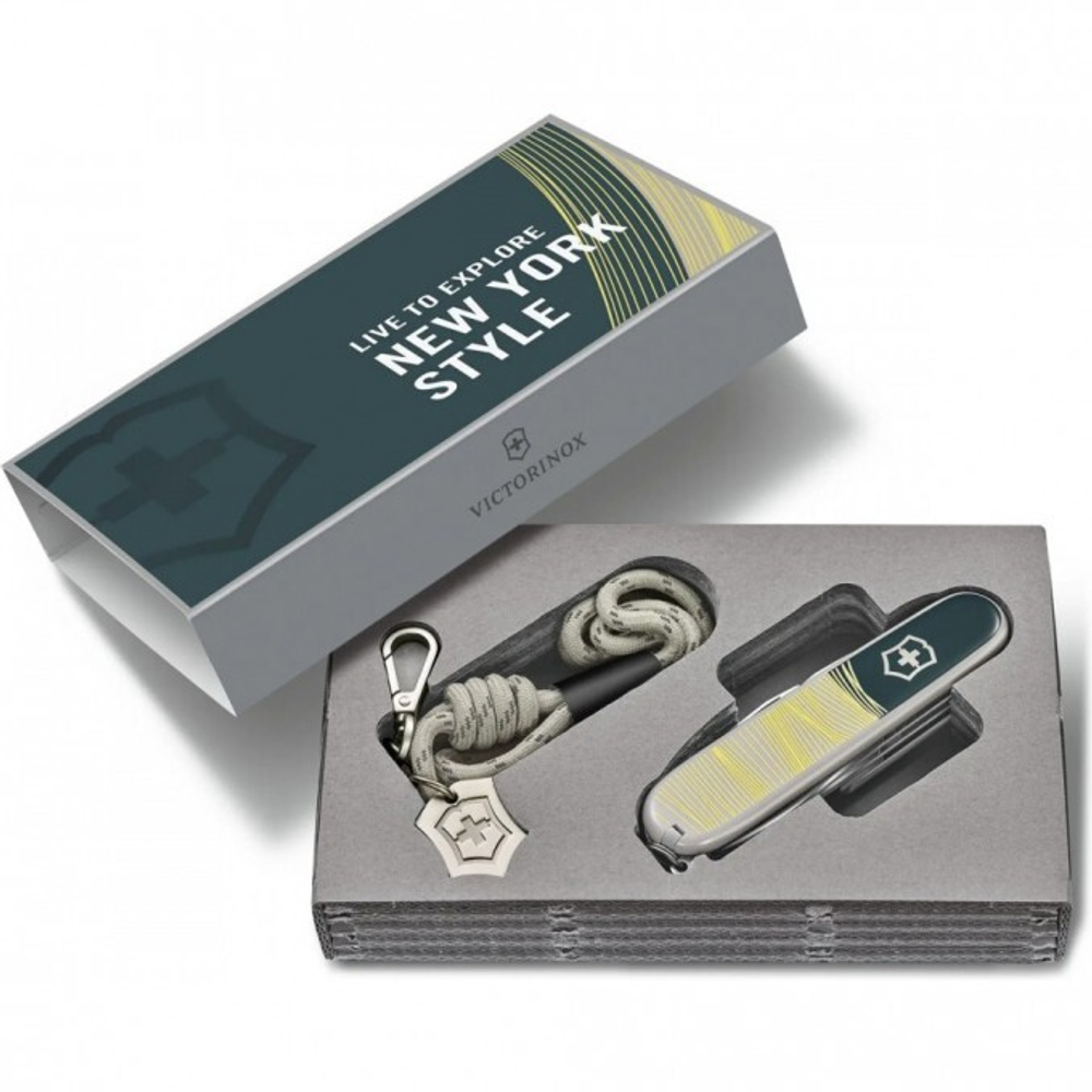 Нож Victorinox Companion New York Style, 91 мм, 16 функций, зеленый с чехлом (подар.коробка)