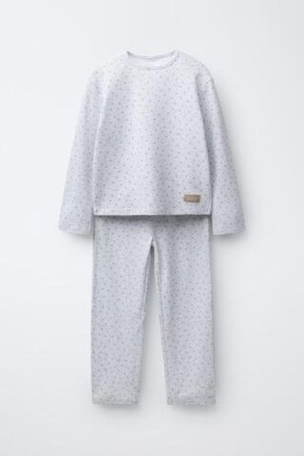 ZARA ВАФЕЛЬНАЯ ПИЖАМА С ЦВЕТОЧНЫМ ПРИНТОМ, СЕРЫЙ МЕЛАНЖ