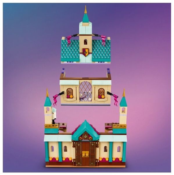 Конструктор LEGO Disney Princess 41167 Frozen II Деревня в Эренделле