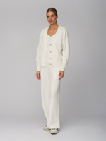 Женский трикотажный костюм-тройка белый с кардиганом