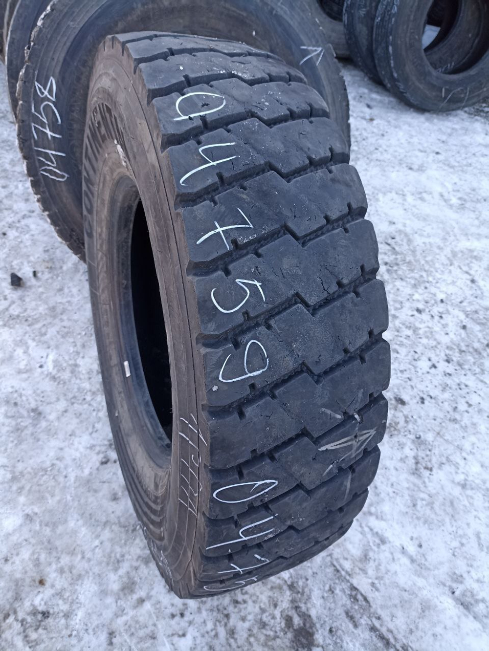 315/80R22.5 Continental HDC1 шина б/у