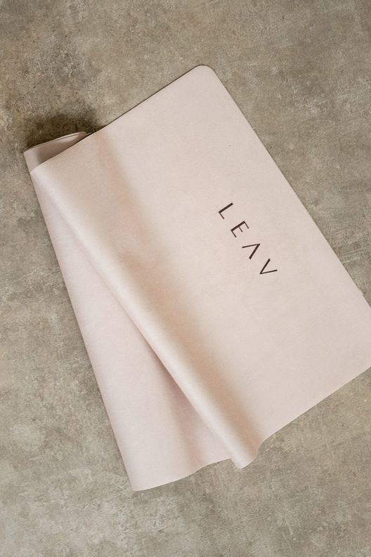 Коврик для фитнеса TRAVEL FITNESS MAT / LEAV