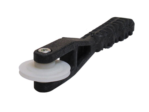 Ролик для закатки шнура москитной сетки