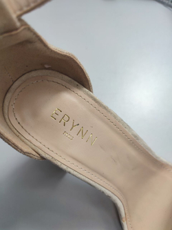 Туфли Erynn на каблуке 40 размер