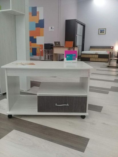 Стол журнальный МАДЕРА правый