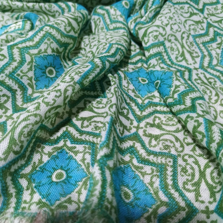 Палантин-парео Вискоза 100% 70 х 180 см 184890