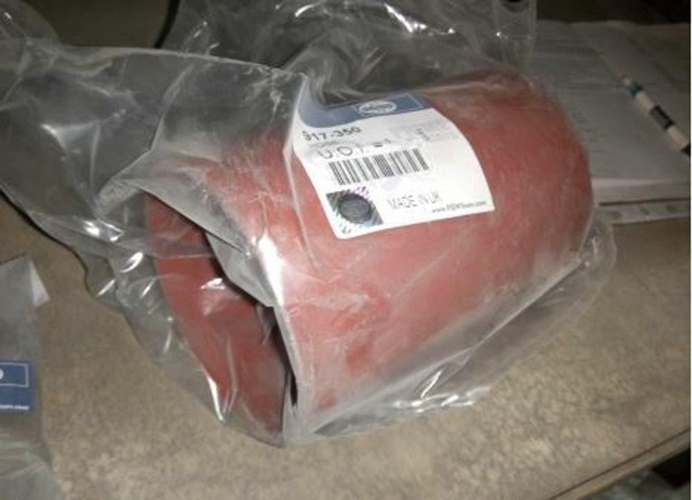 Патрубок системы охлаждения / HOSE 152.4MM LG SILICONE COAT WOVN HG164 АРТ: 917-350