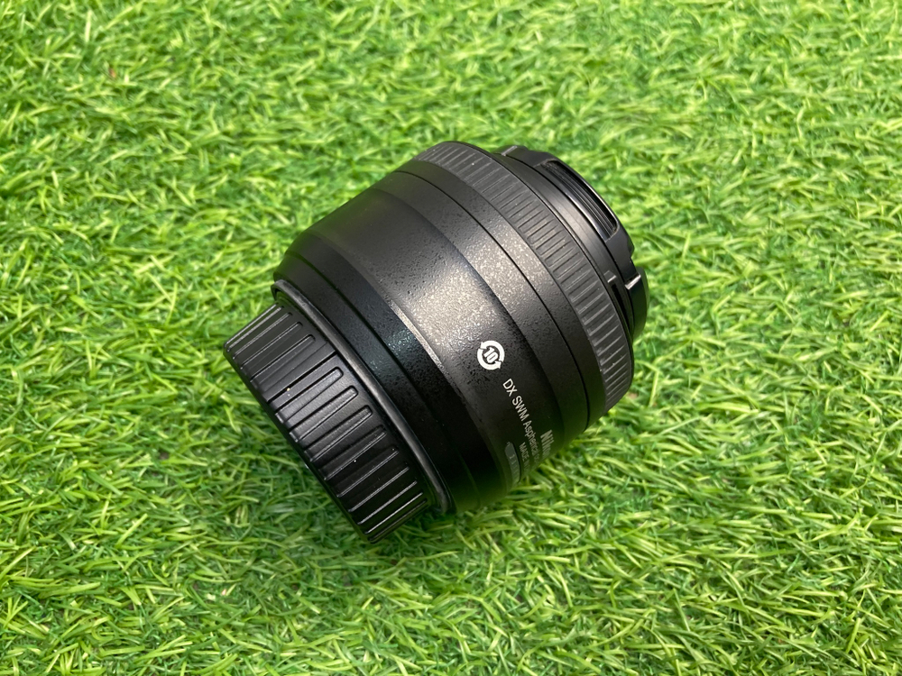Nikon 35mm 1.8G AF-S DX Nikkor