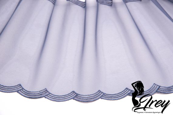 05-92 Вышивка на неэл. сетке 18 см, темная лаванда