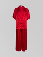 Костюм Askins из брюк и рубашки с принтом сердец атласный