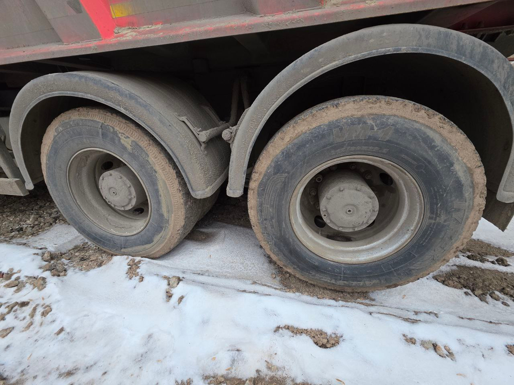 Ural С35510 6x4 Самосвал С35510 (Дизельный, 11,1 л, 420 л.с., МТ)