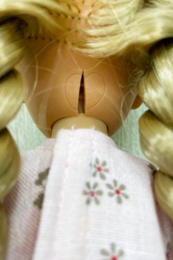 УЦЕНКА Кукла Paola Reina 32см Злата виниловая (04680)