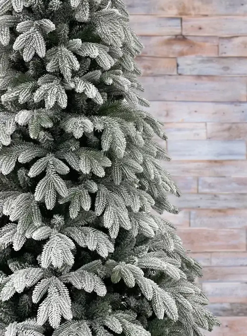 Ель Полярная заснеженная, 100% литая хвоя, 155 см., Black Box (74633)