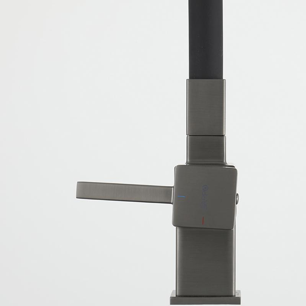 Смеситель для кухни с гибким изливом Gappo G4395-69