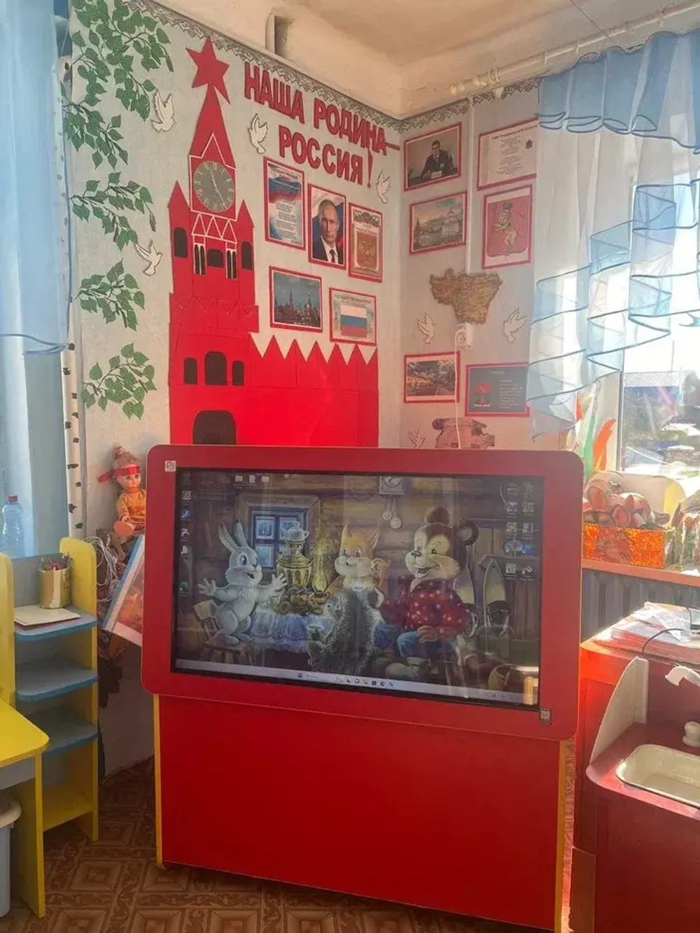 Интерактивный сенсорный стол Olodim Соник 32"