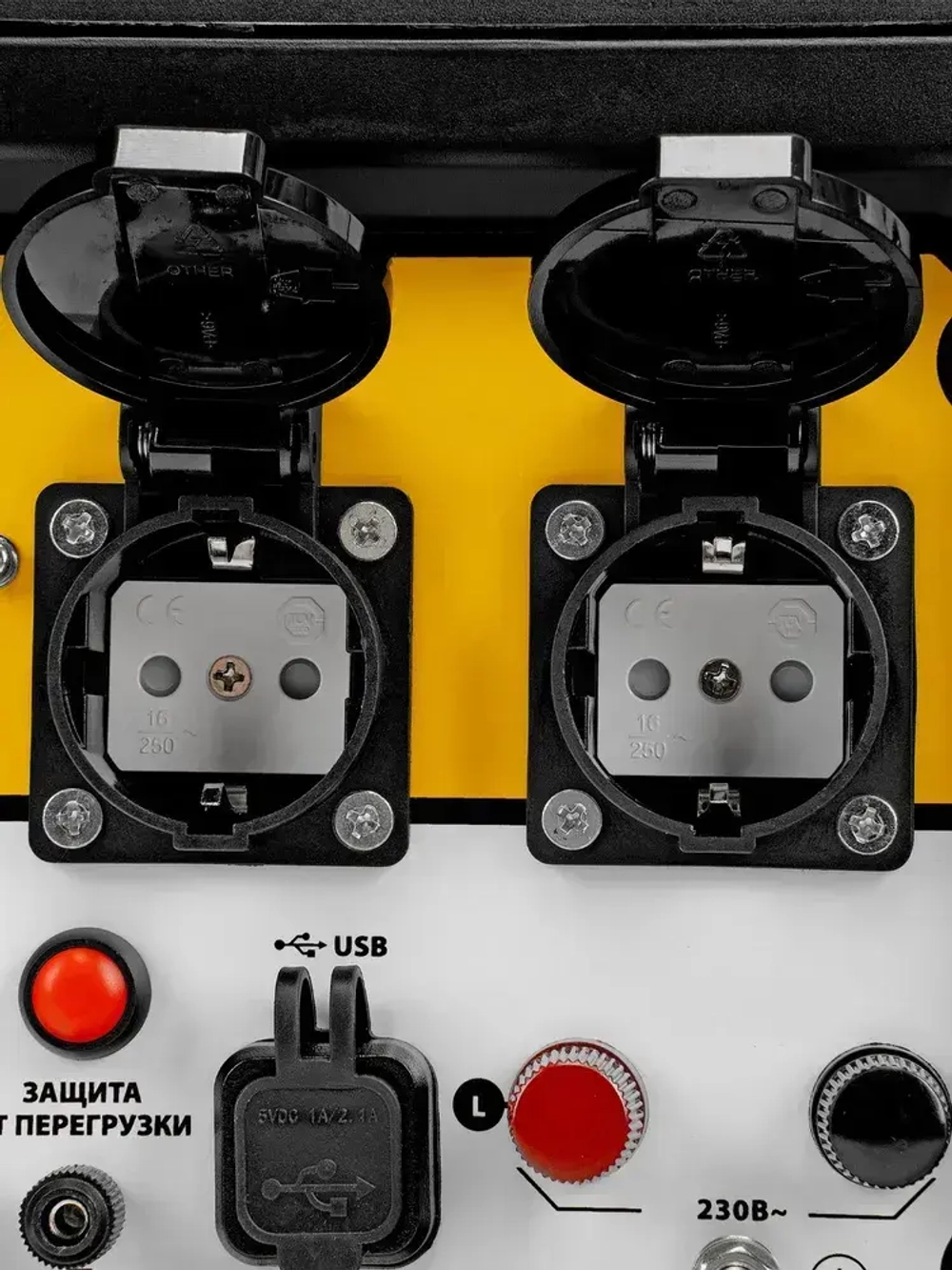 Генератор инверторный DENZEL GS-5500iSE, 5.5 кВт и 230 В, электростартер, 2 розетки и выход USB 5В, клеммы постоянного тока 12В и силовые клеммы, 94712