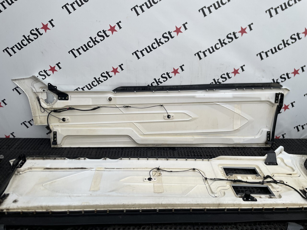 Комплект спойлеров шасси 2023г