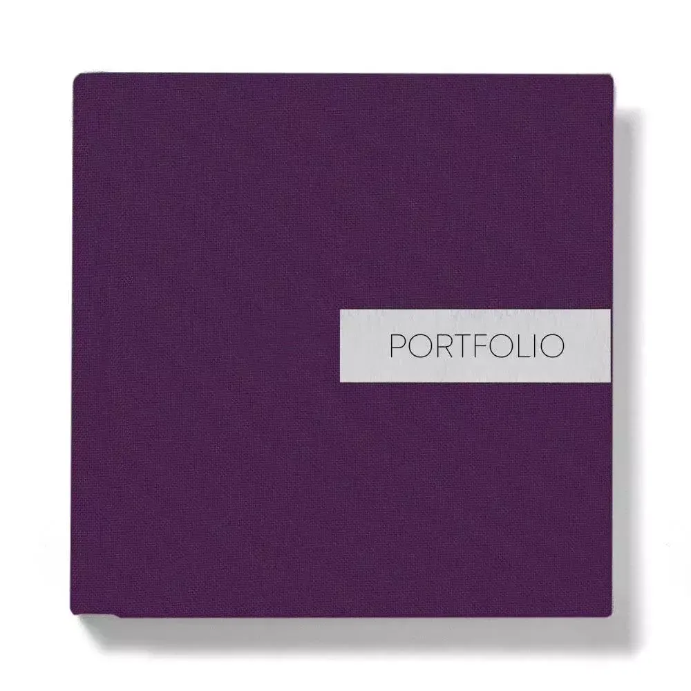 30x30 фотокнига с текстильной обложкой &quot;Violet&quot; с металлической вставкой
