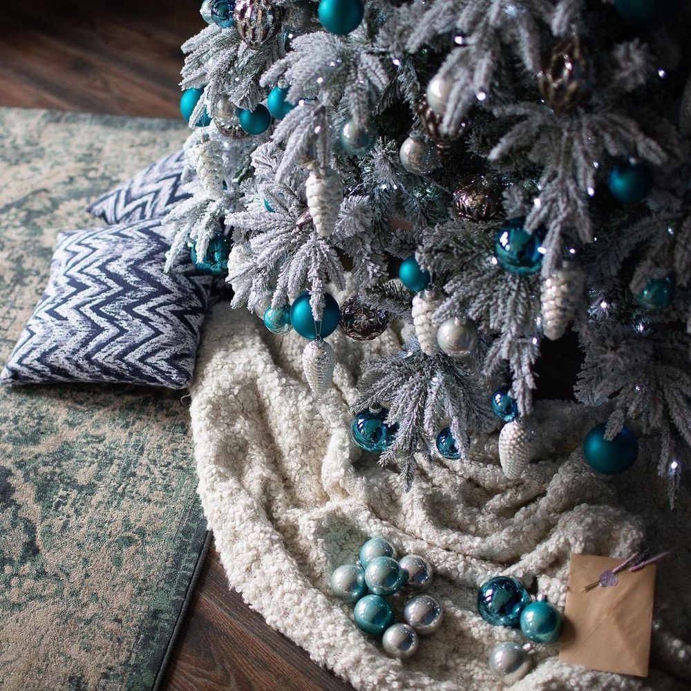 Заснеженная Ель премиум «ФОРЕСТО» (Литая+пвх) высота от 1.2 до 2.4 м