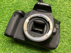 Canon 600D Kit 18-55mm 3.5-5.6 IS STM 9700 кадров