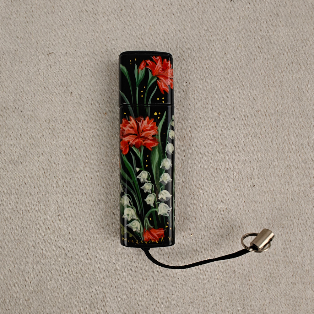 Флешка USB в футляре с ручной росписью "Ландыши и гвоздики"