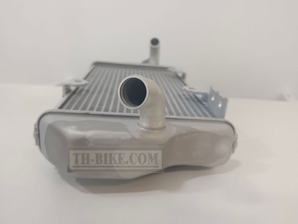 19010-K1T-T01. RADIATOR COMP. (T.RAD). Radiator Honda CRF300L / Rally300 2021, 2022-Up OEM.