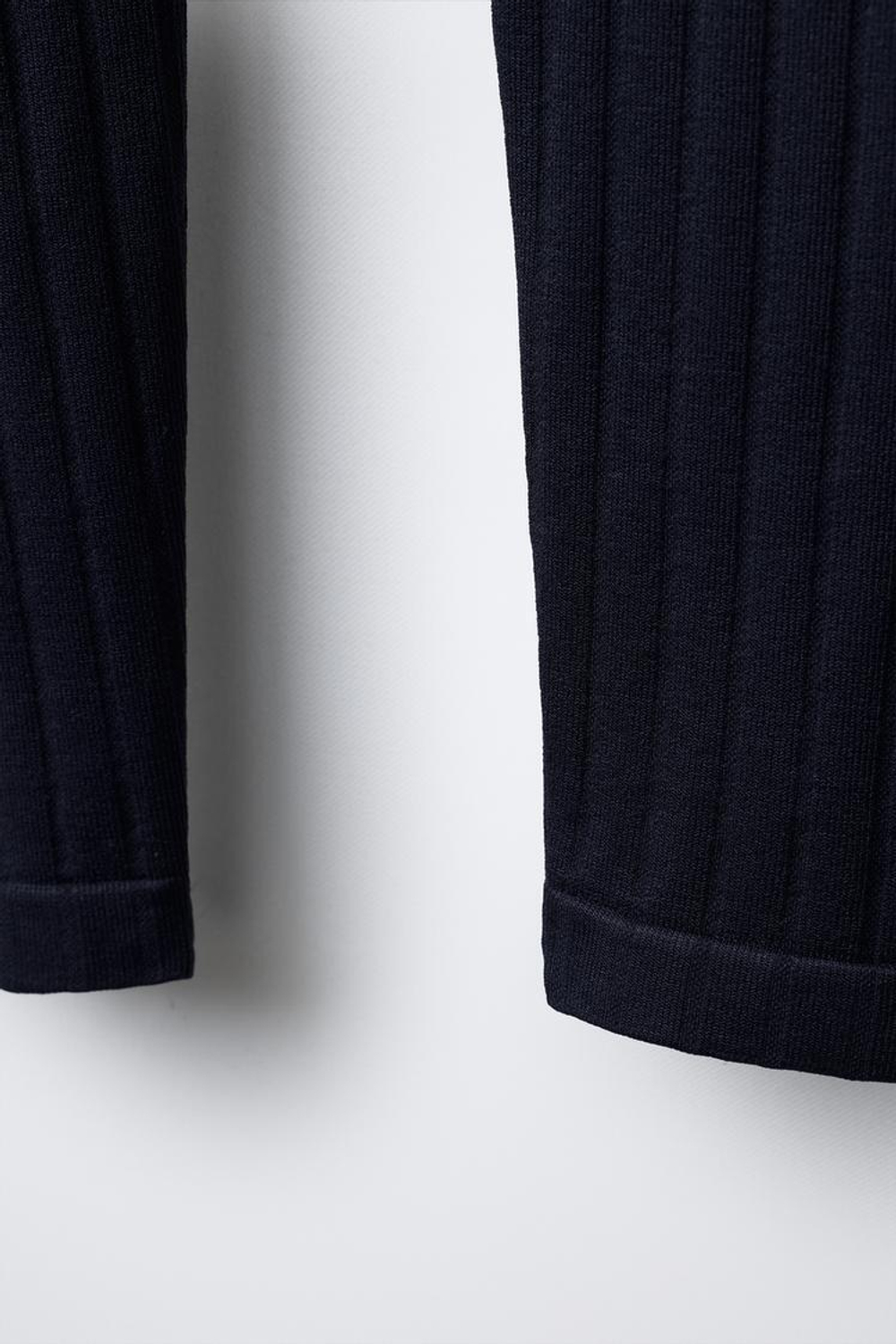 ZARA БЕСШОВНЫЕ СПОРТИВНЫЕ ЛЕГИНСЫ, СИНИЙ