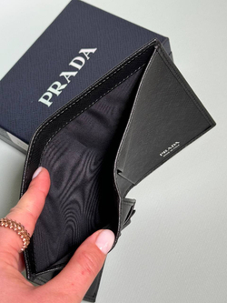 Кошелек Prada