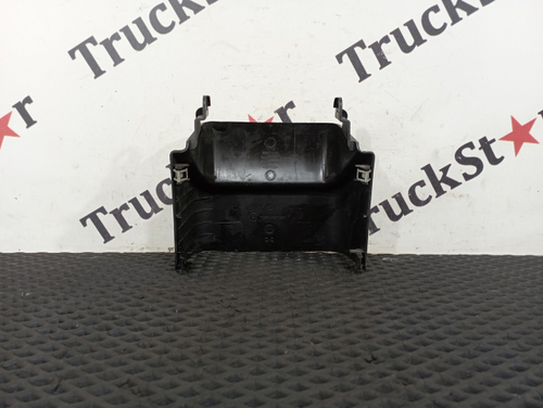 Кожух рулевой колонки 2020г.