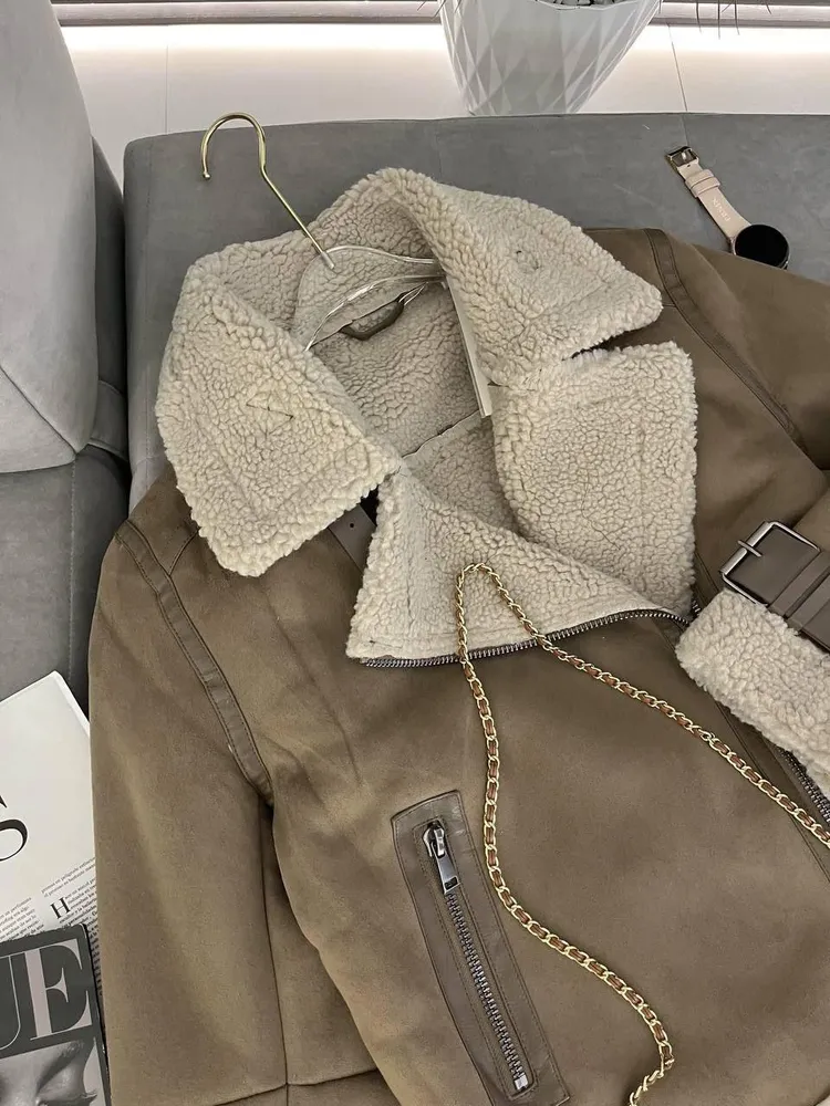 Дубленка 50338196 Fabrika